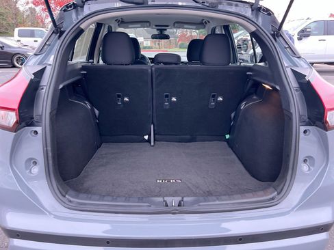 Used 2023 Nissan Kicks SV image 23