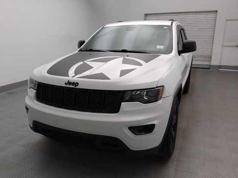 Used 2021 Jeep Grand Cherokee Freedom Edition RWD image 15