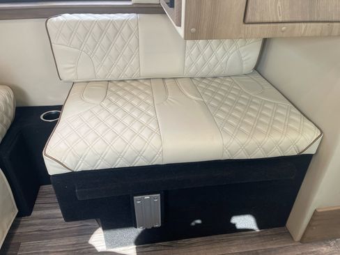 Used 2021 Mercedes-Benz Sprinter 3500 image 26