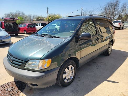 Used 2003 Toyota Sienna CE image 7