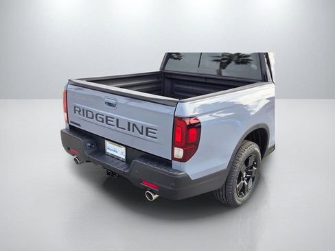 New 2026 Honda Ridgeline Black Edition image 6