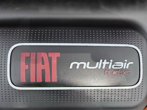 Used 2014 FIAT 500L Lounge FWD image 29