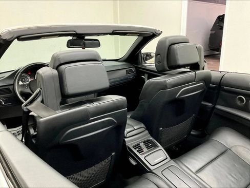 Used 2011 BMW M3 Convertible RWD image 43
