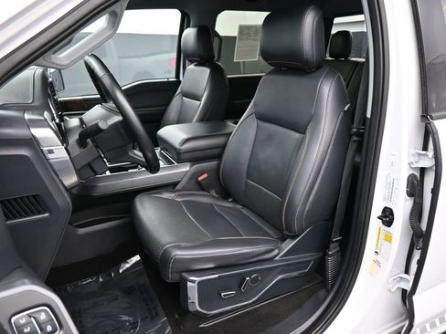 Used 2021 Ford F150 Lariat image 15