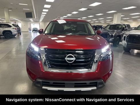 Used 2025 Nissan Pathfinder Platinum w/ Cargo Package FWD image 2