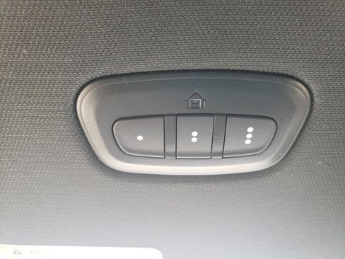 Used 2025 RAM 1500 Big Horn AWD/4WD image 17