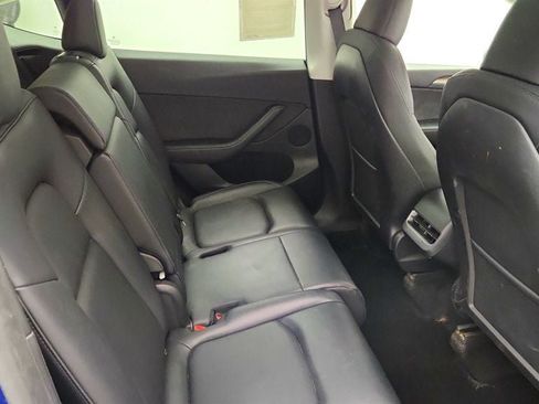 Used 2023 Tesla Model Y Long Range AWD/4WD image 26