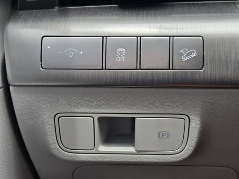 Certified 2024 Hyundai Kona SEL FWD image 26