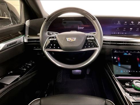 Used 2025 Cadillac Escalade Premium Luxury w/ LPO, Floor Liner Package image 7