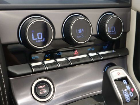 Used 2024 Jaguar F-TYPE Convertible AWD image 34