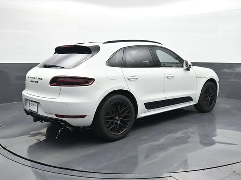 Certified 2018 Porsche Macan GTS AWD/4WD image 22