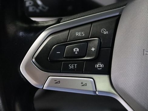 Used 2020 Volkswagen Atlas Cross Sport SEL AWD/4WD image 15