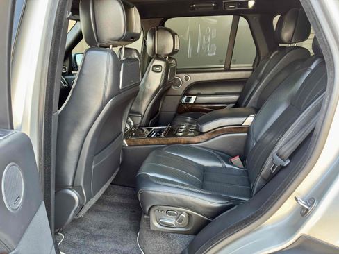 Used 2015 Land Rover Range Rover Autobiography AWD/4WD image 40
