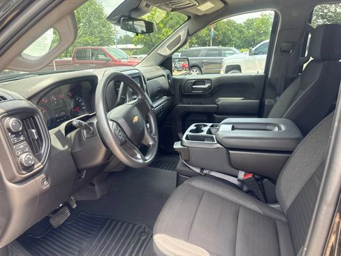 Used 2024 Chevrolet Silverado 1500 Custom w/ LPO, Dark Essentials Package AWD/4WD image 8