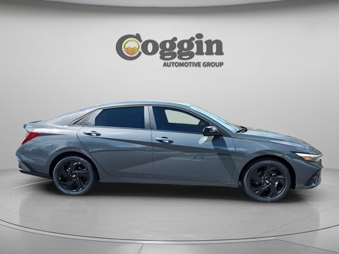 New 2026 Hyundai Elantra Sport FWD image 6