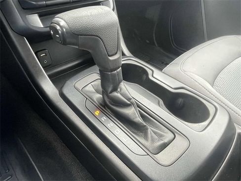 Certified 2017 Chevrolet Colorado W/T image 20