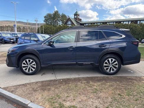 Certified 2024 Subaru Outback Premium image 7