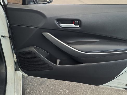 Used 2020 Toyota Corolla SE w/ Carpet Mat Package (TMS) image 27