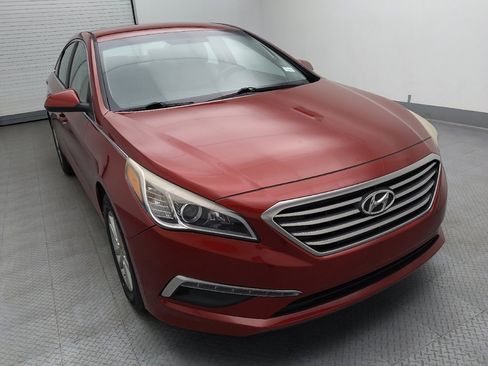 Used 2015 Hyundai Sonata SE w/ Option Group 09 FWD image 14