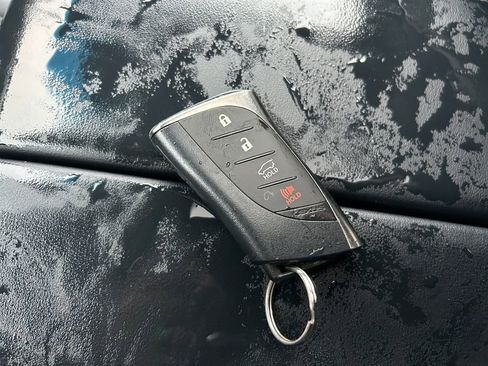 Used 2022 Lexus GX 460 Premium w/ Premium Package image 33