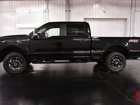 New 2026 Ford F250 XL w/ STX Appearance Package AWD/4WD image 4