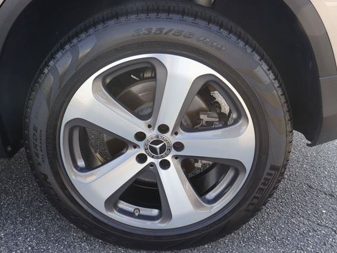 Used 2019 Mercedes-Benz GLC 300 4MATIC Coupe image 35