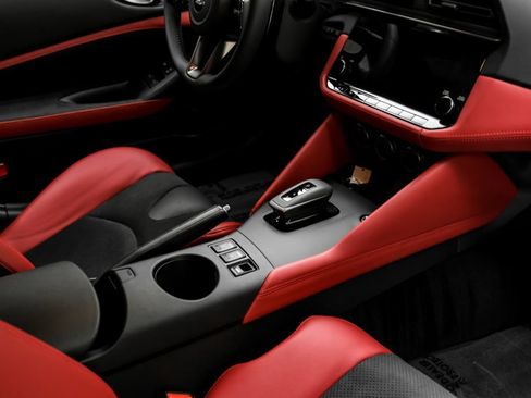 Used 2026 Nissan Z Performance w/ Floor Mat Package RWD image 22