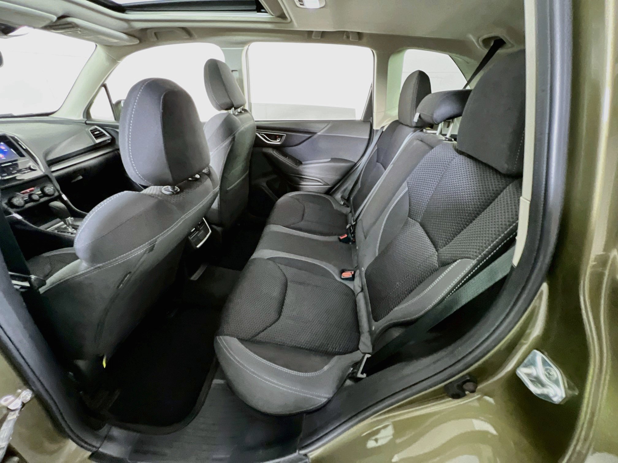 Used 2024 Subaru Forester Premium AWD/4WD image 24