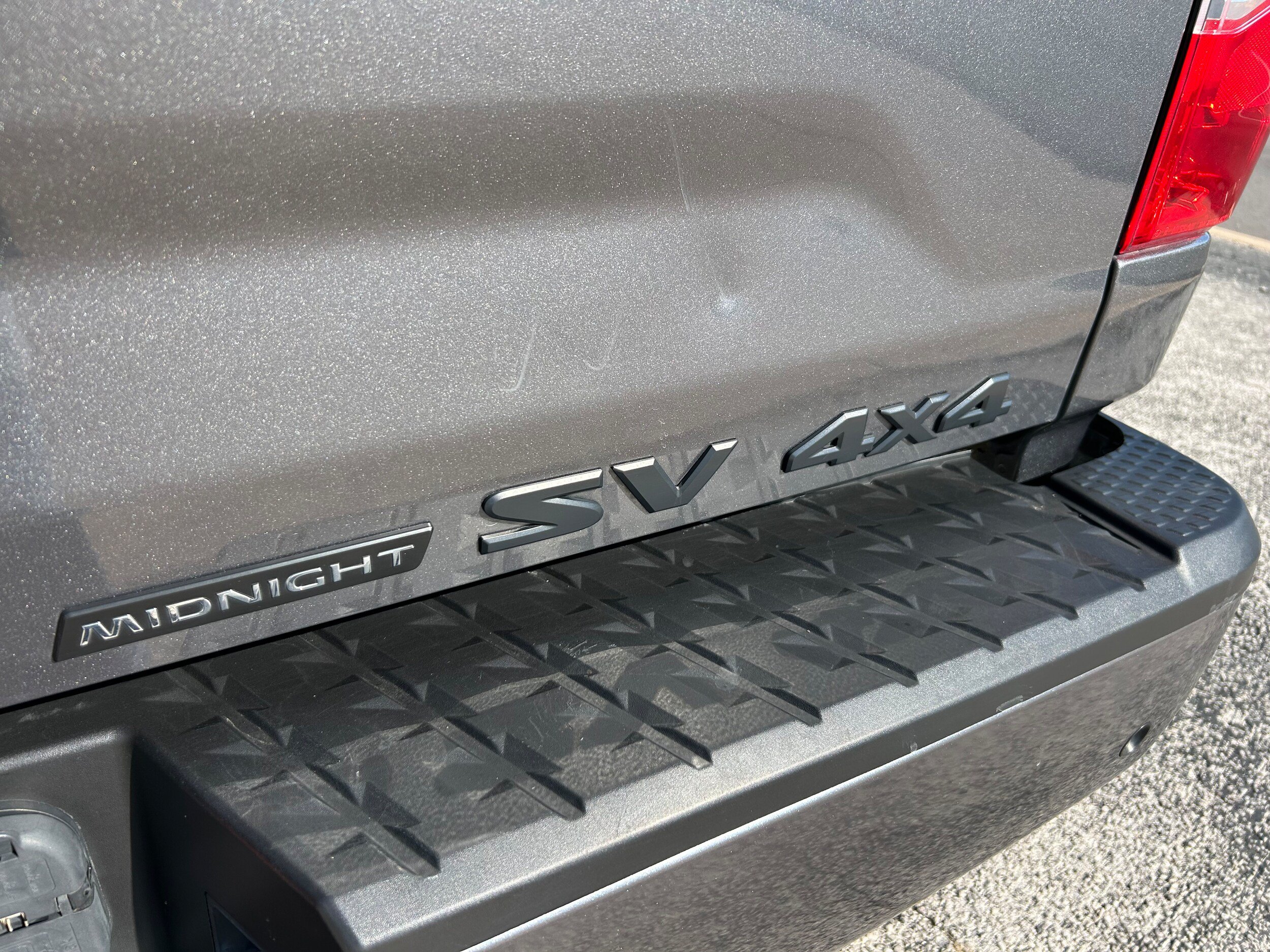 Used 2023 Nissan Titan SV w/ SV Convenience Package AWD/4WD image 8