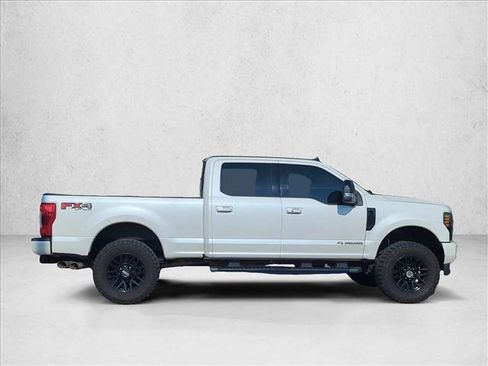 Used 2019 Ford F250 Lariat w/ Lariat Ultimate Package AWD/4WD image 5