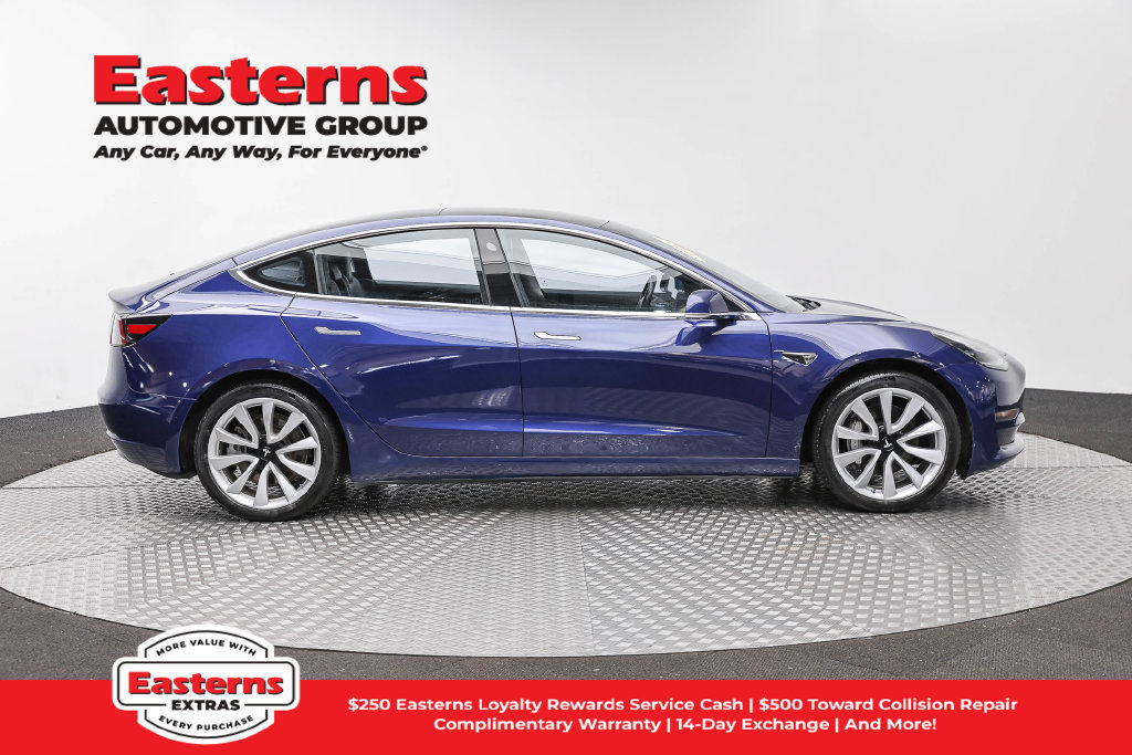 Used 2018 Tesla Model 3 Long Range RWD image 5