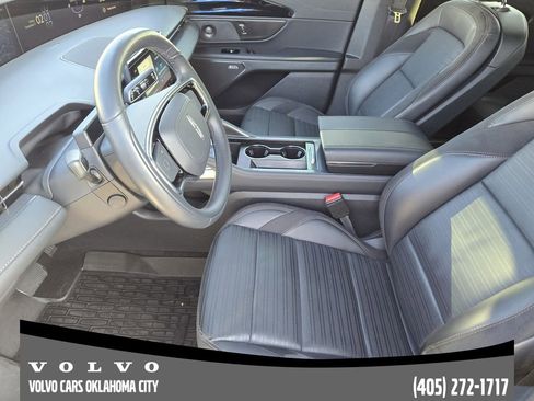 Used 2024 Lincoln Nautilus Reserve w/ Equipment Group 202A image 11