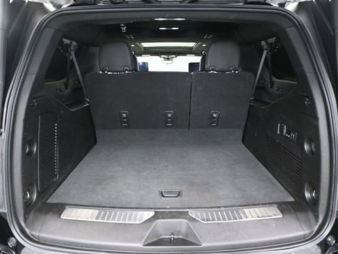 Used 2023 GMC Yukon XL Denali image 52