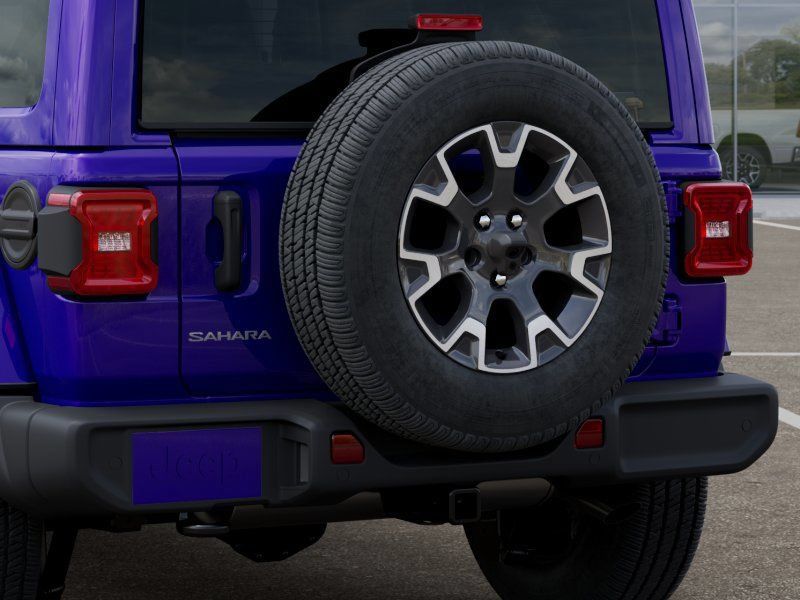 New 2026 Jeep Wrangler Unlimited Sahara w/ Safety Group AWD/4WD image 14