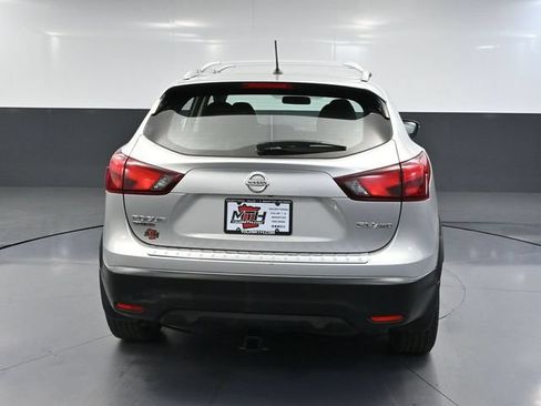 Used 2017 Nissan Rogue Sport SV AWD/4WD image 6