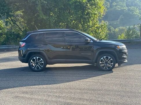Used 2022 Jeep Compass Limited AWD/4WD image 8