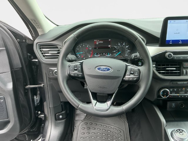 Used 2022 Ford Escape SEL AWD/4WD image 12
