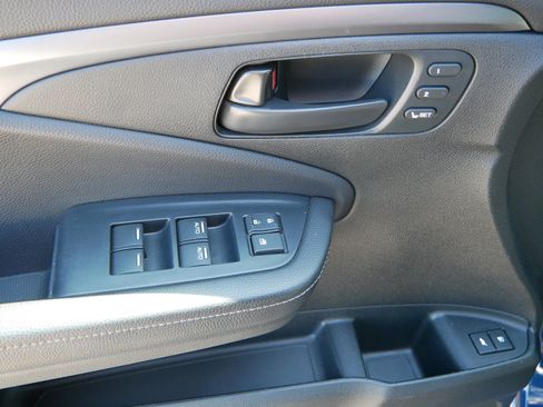 Used 2023 Honda Passport EX-L image 19