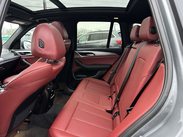 Used 2023 BMW X3 xDrive30i w/ Premium Package w/ZPA AWD/4WD image 7