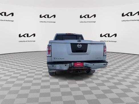 Used 2006 Nissan Titan LE w/ (T01) Tow Pkg image 7