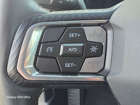 Used 2024 Ford Mustang Coupe image 17