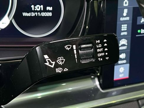 Certified 2020 Porsche Panamera image 43