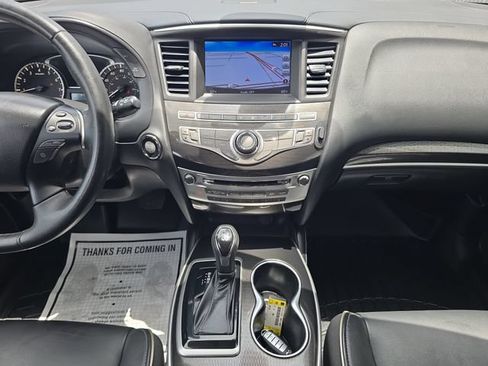 Used 2019 INFINITI QX60 Luxe w/ Essential Package FWD image 13