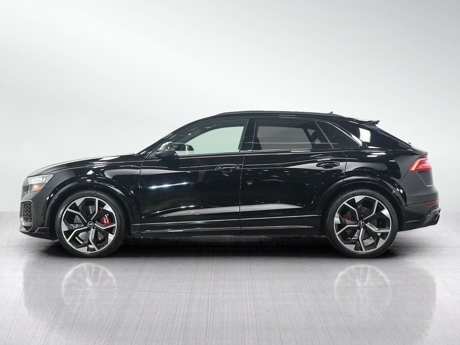 Used 2021 Audi RS Q8 AWD/4WD image 2
