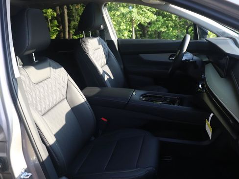 New 2026 Nissan Murano Platinum w/ Cargo Package AWD/4WD image 8