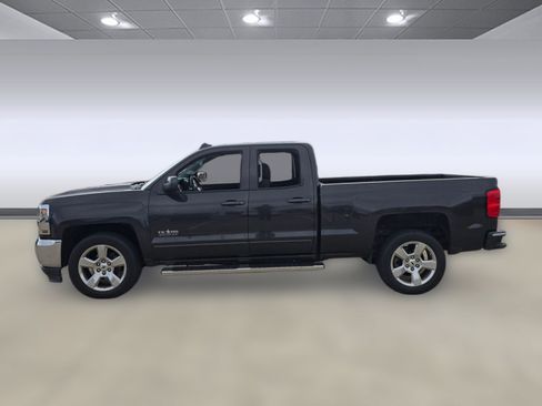 Used 2016 Chevrolet Silverado 1500 LT w/ Texas Edition image 2