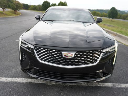 Used 2020 Cadillac CT4 Luxury w/ Sun And Sound Package image 3
