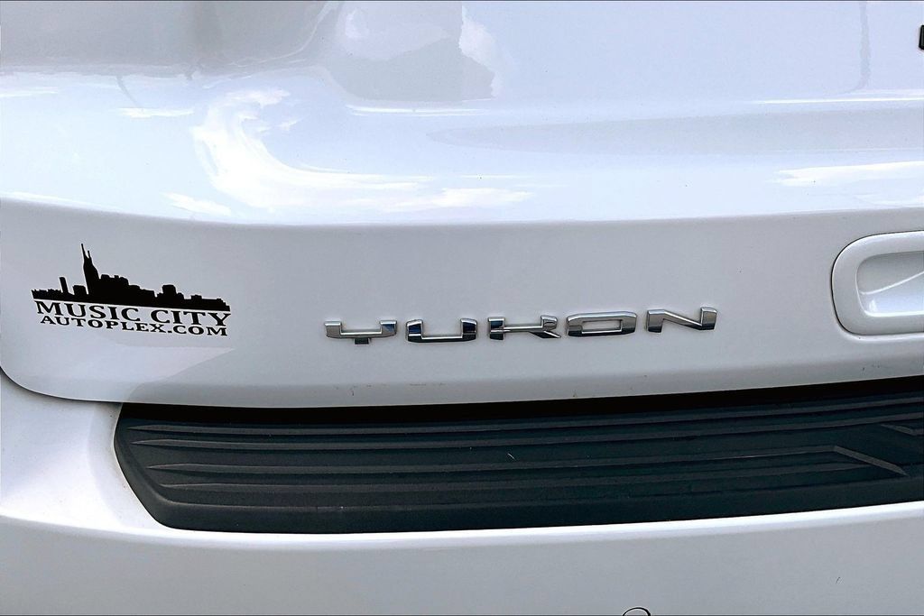 Used 2023 GMC Yukon XL Denali Ultimate AWD/4WD image 26