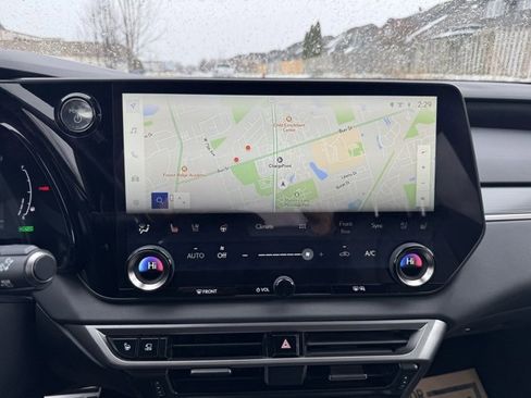 Used 2023 Lexus RX 500h F Sport image 34