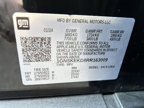 Certified 2024 Chevrolet Suburban RST w/ Luxury Package image 36